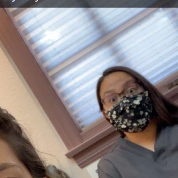 Meet your Posher, Kelsie - Picture 1 of 1